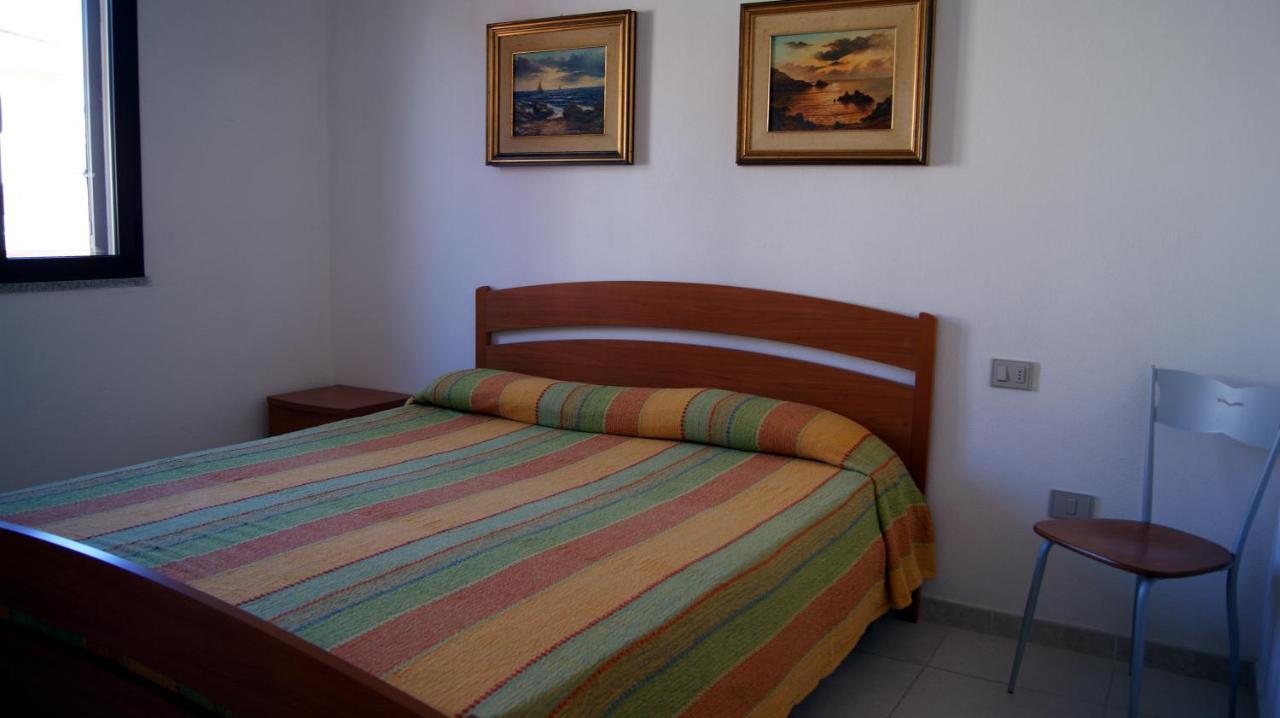 דירות קאסטלסארדו Casa Castelmarina מראה חיצוני תמונה