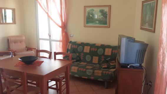 דירות קאסטלסארדו Casa Castelmarina חדר תמונה