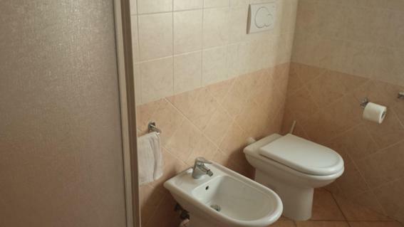 דירות קאסטלסארדו Casa Castelmarina חדר תמונה
